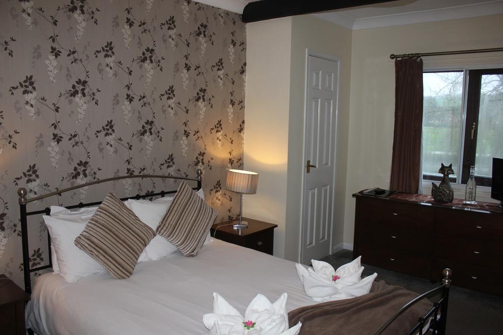 Hotel The Swan At Stoford à Stapleford  Extérieur photo