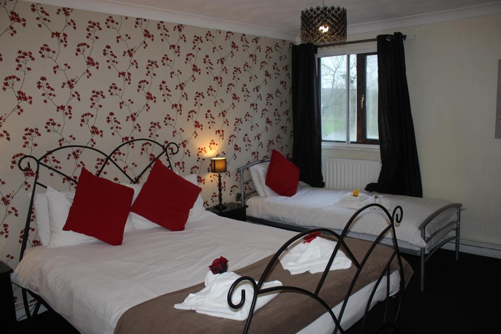 Hotel The Swan At Stoford à Stapleford  Extérieur photo