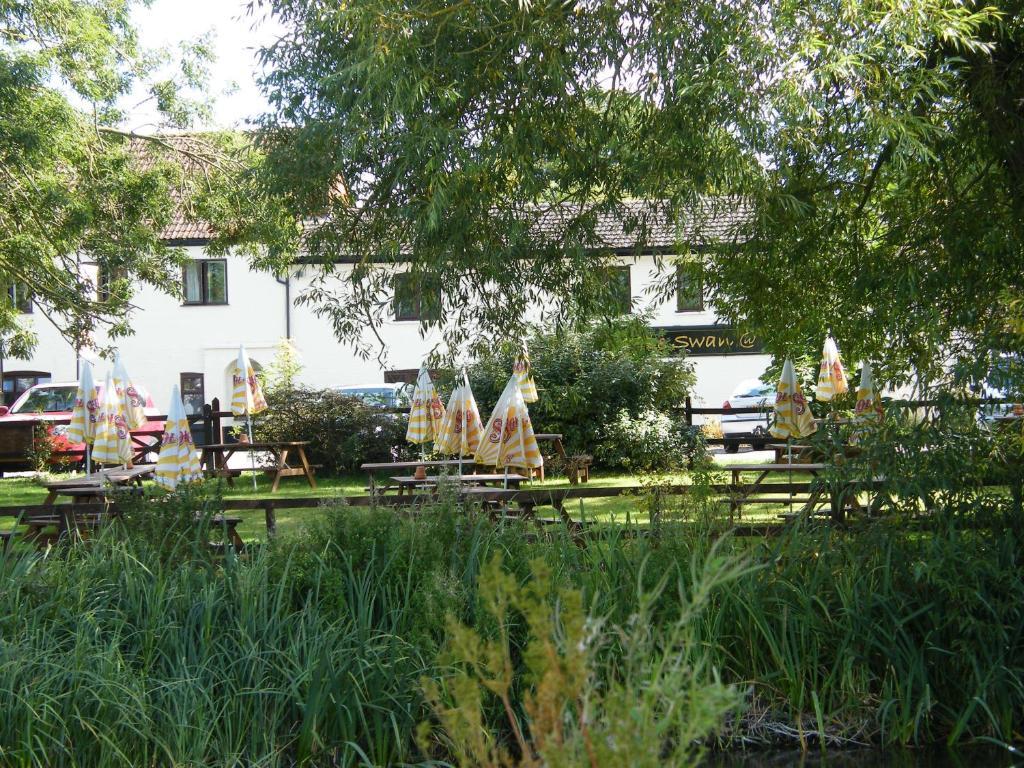 Hotel The Swan At Stoford à Stapleford  Extérieur photo