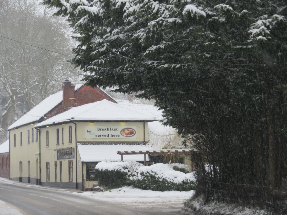 Hotel The Swan At Stoford à Stapleford  Extérieur photo